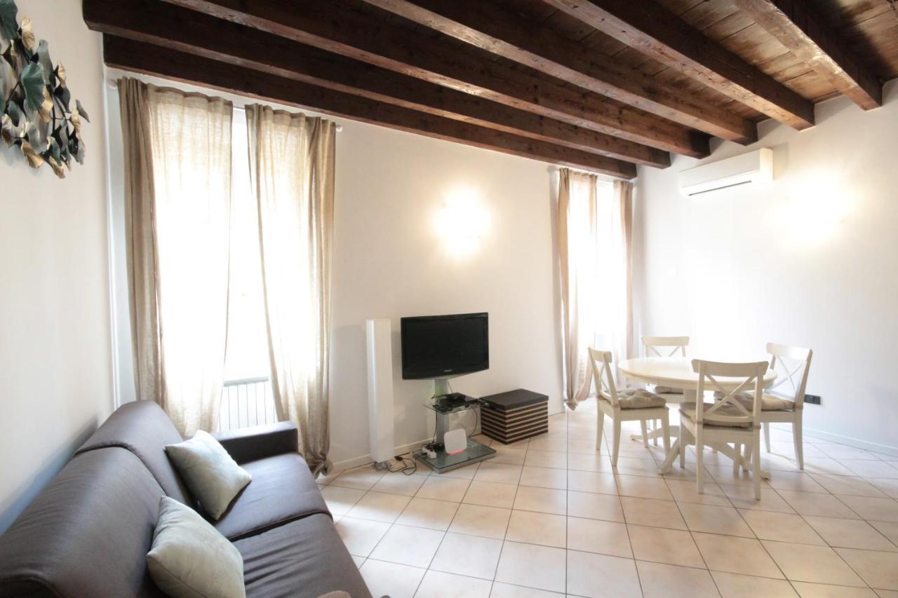 Interno 4 - Central Cozy New Flat Desenzano del Garda Exterior photo